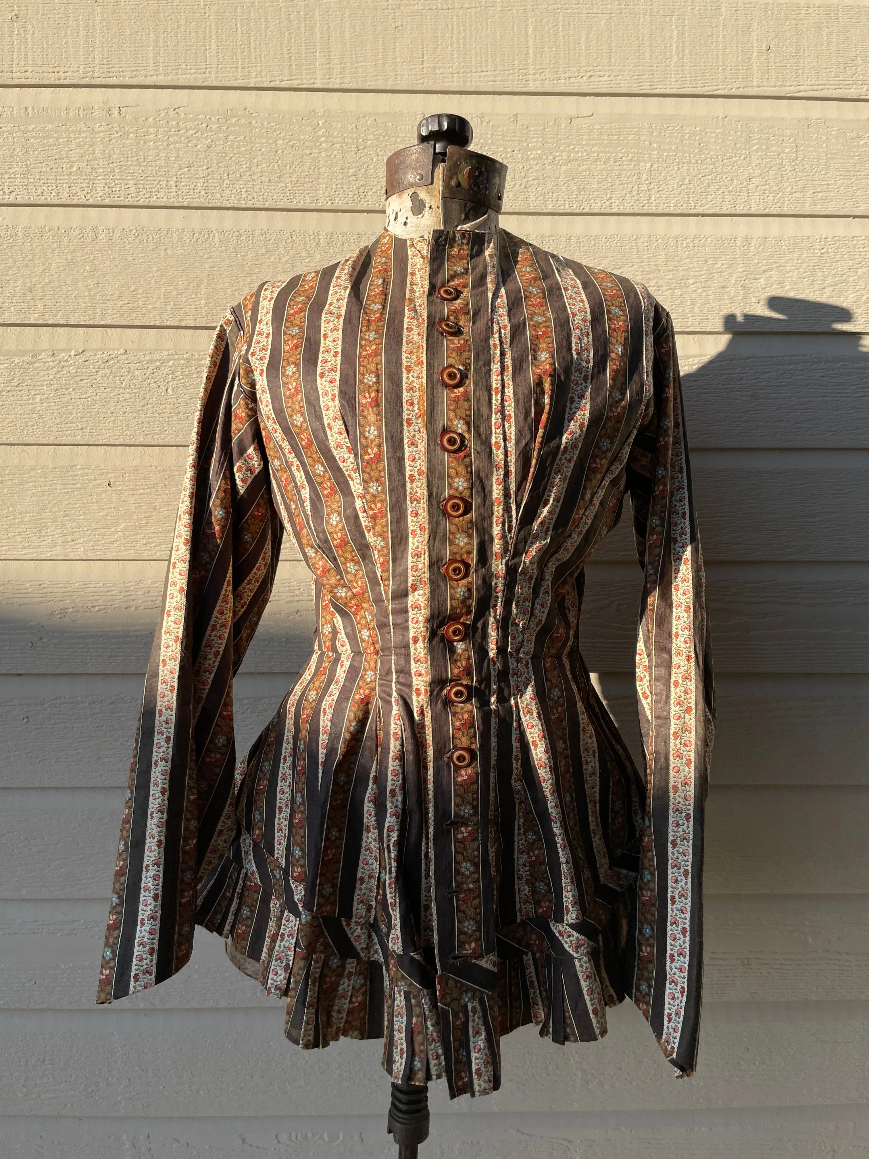 1870s Madder Brown Polished Cotton Bodice