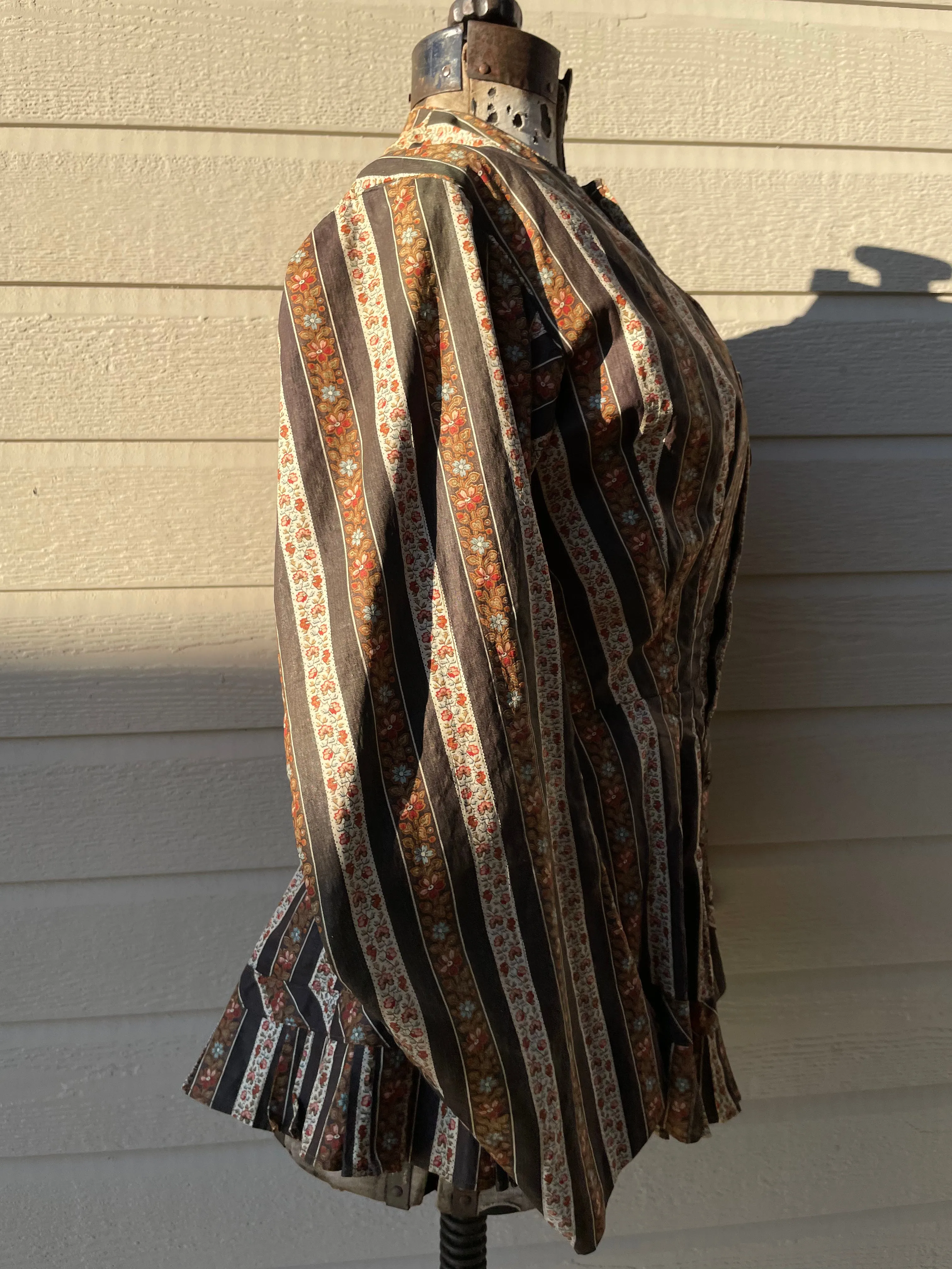 1870s Madder Brown Polished Cotton Bodice
