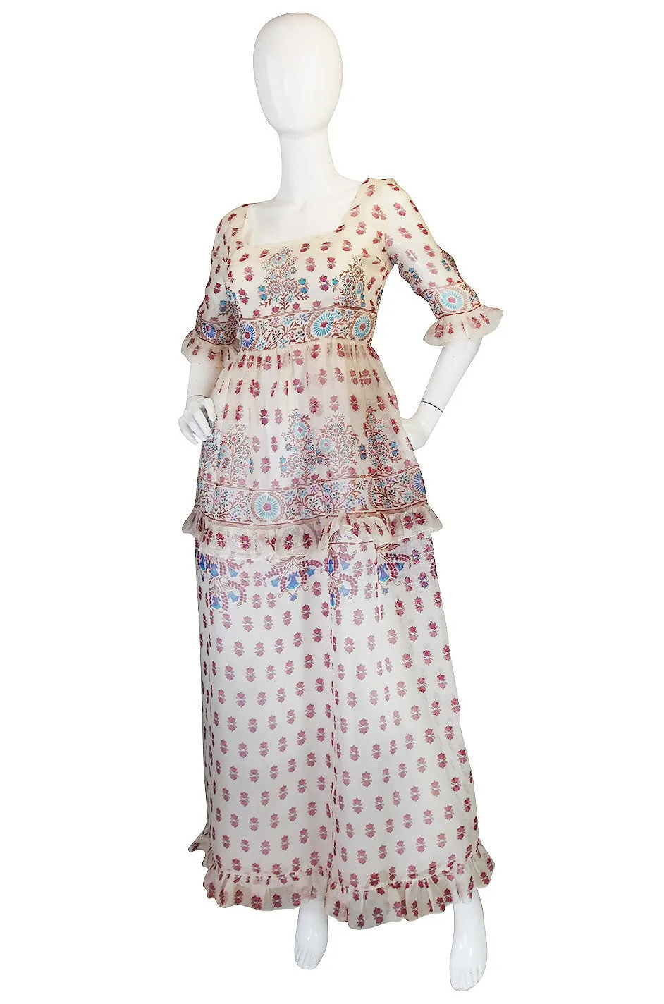 1960s Silk Oscar De La Renta Museum Piece Dress