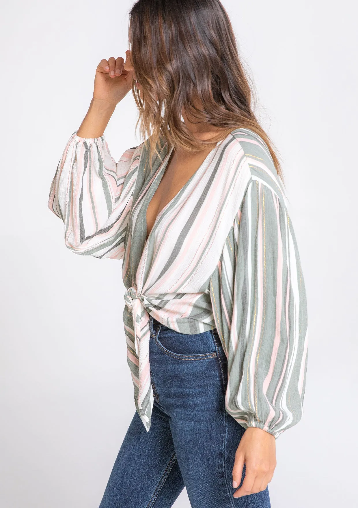 Aliso Tie Front Top
