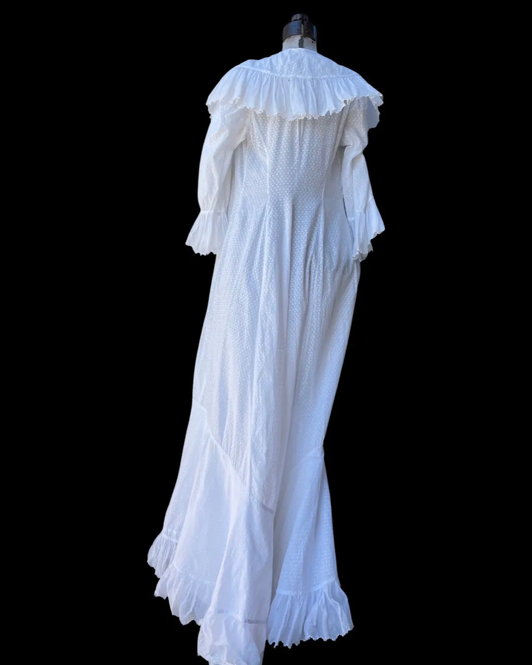 Antique Bell Epoque 1890s Cotton Swiss Dot Trained Peignoir