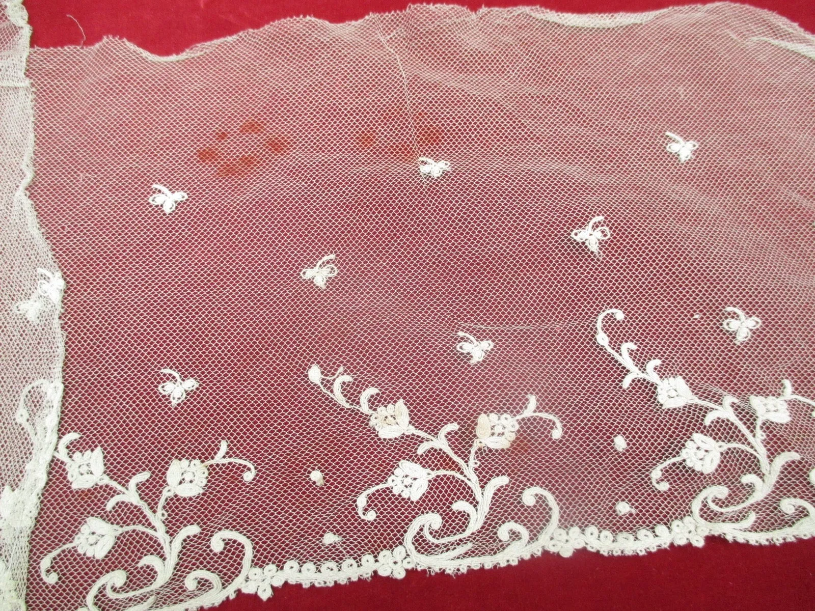 Antique Victorian Brussels Lace Piece