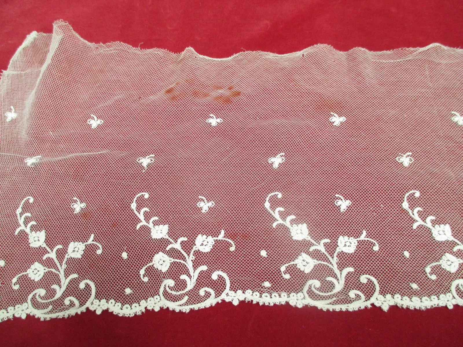 Antique Victorian Brussels Lace Piece