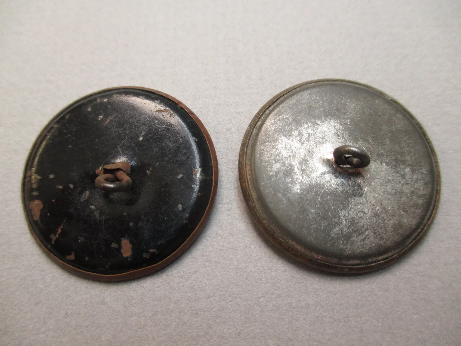 Antique Victorian Floral Metal Buttons Gold Tone