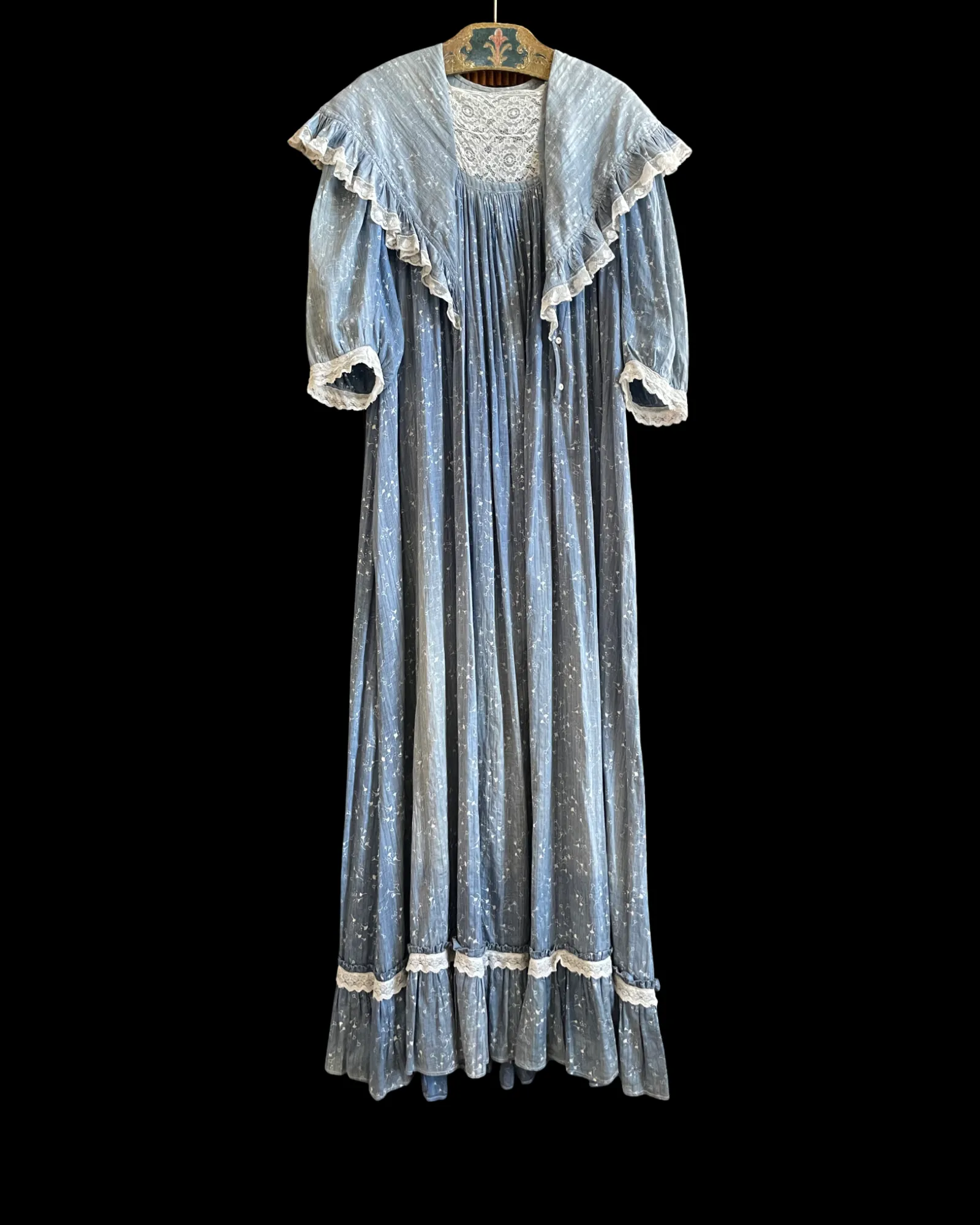 Antique Victorian Indigo Calico Flounce Wrapper Dress