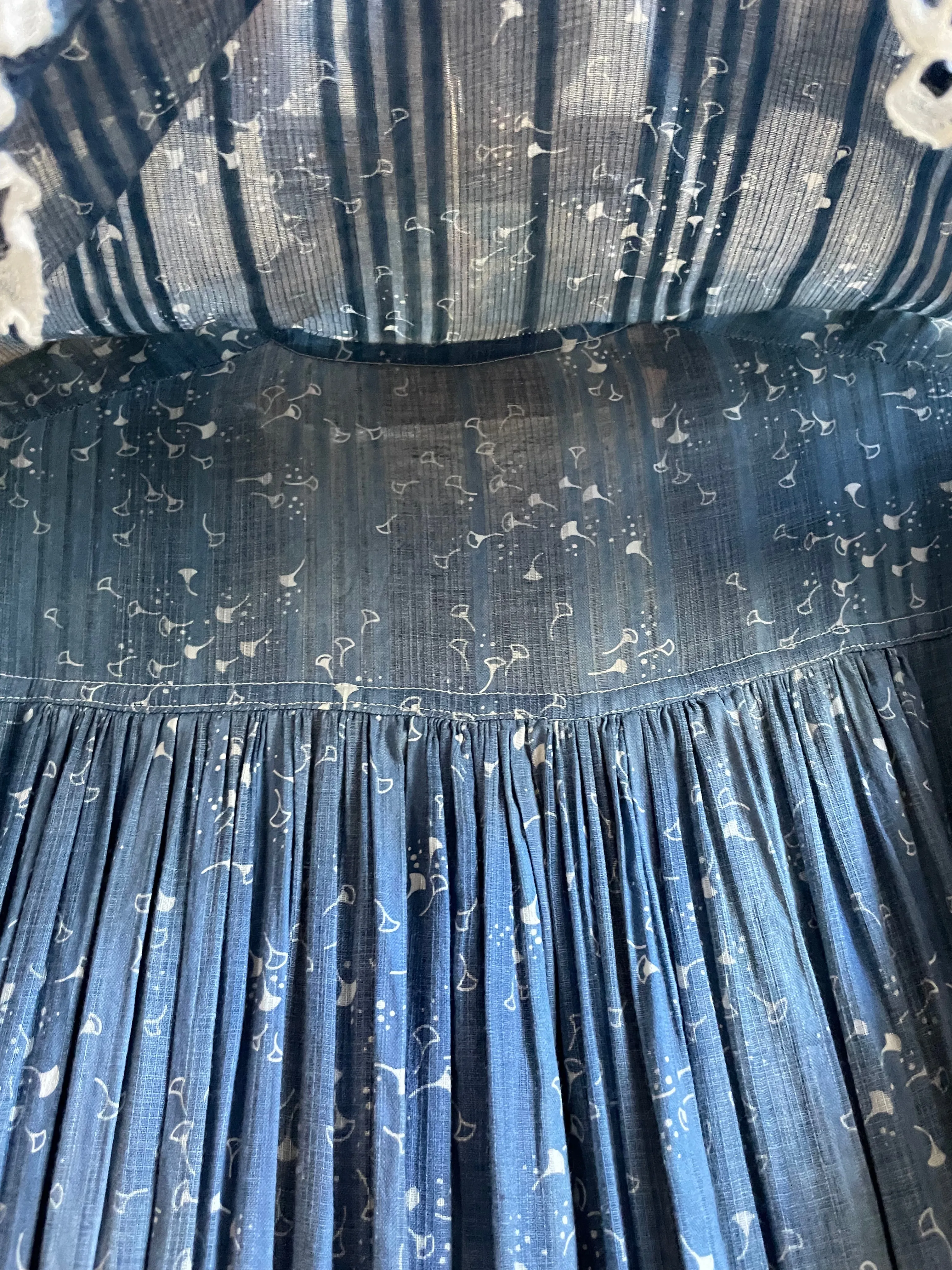 Antique Victorian Indigo Calico Flounce Wrapper Dress