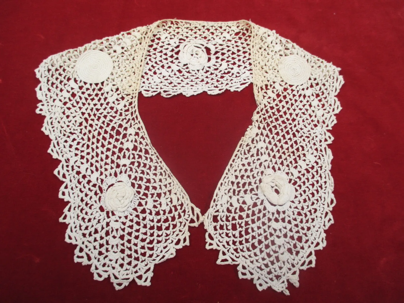Antique Victorian Irish Crochet Lace Collar