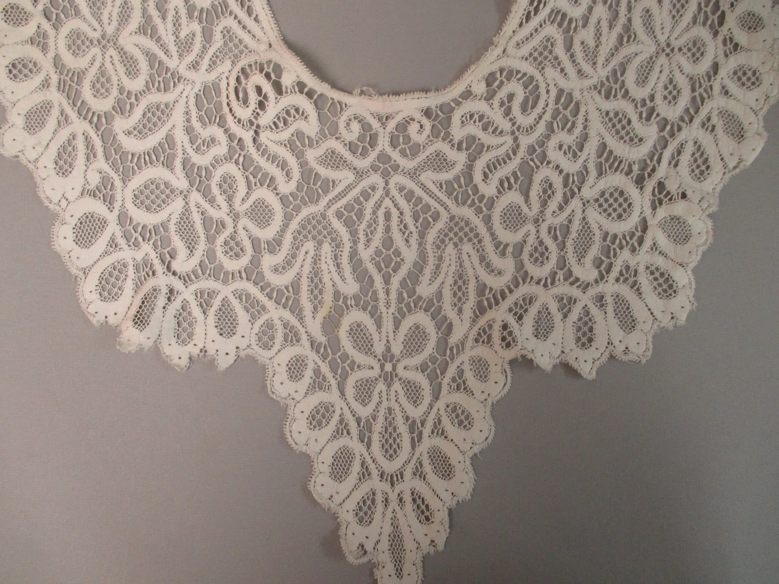 Antique Victorian Lace Bertha Collar