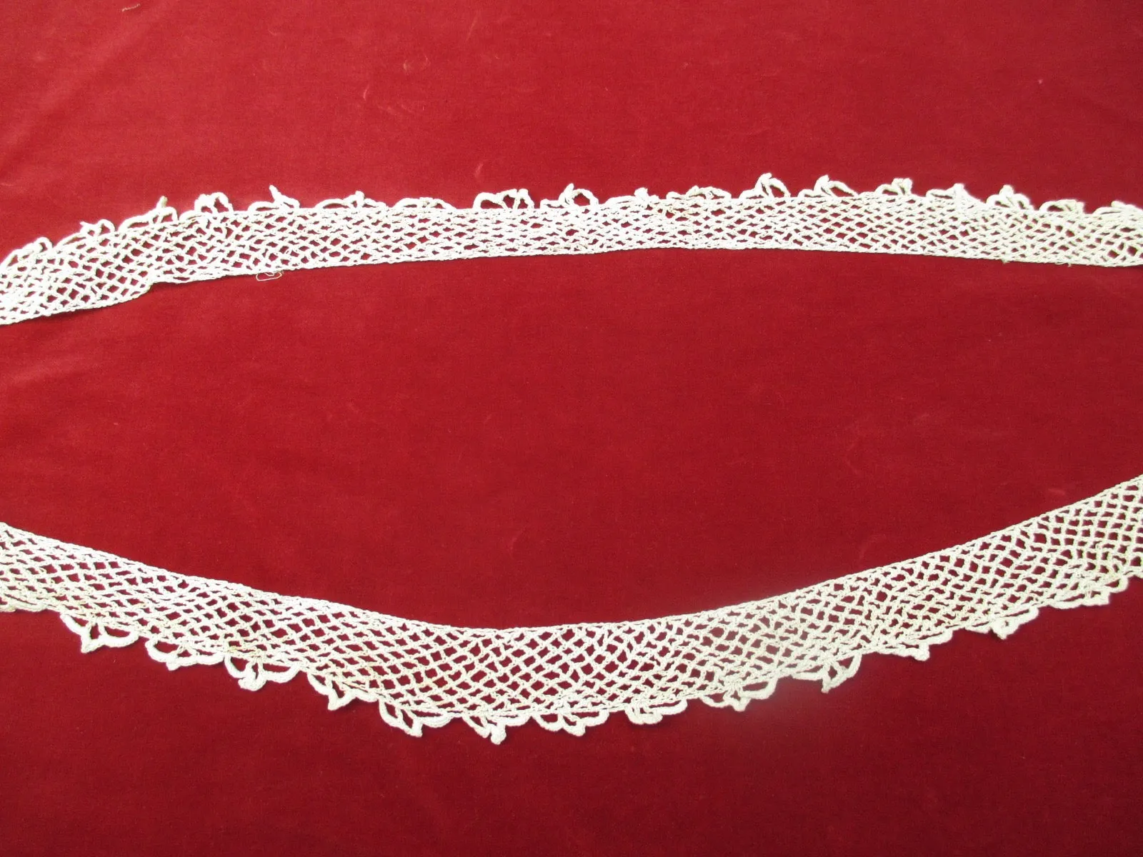 Antique Victorian Lace Edge