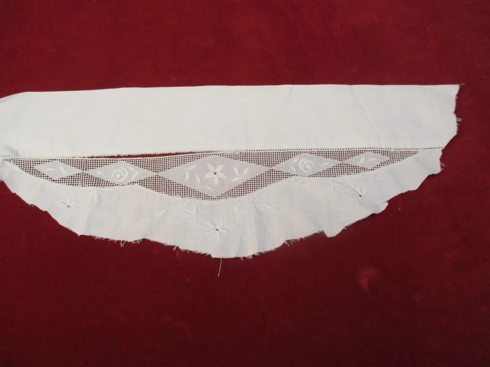 Antique Victorian Lace remnant