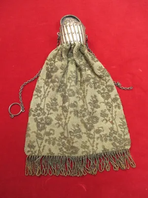 Antique Victorian purse fashioned of Beaded Mesh