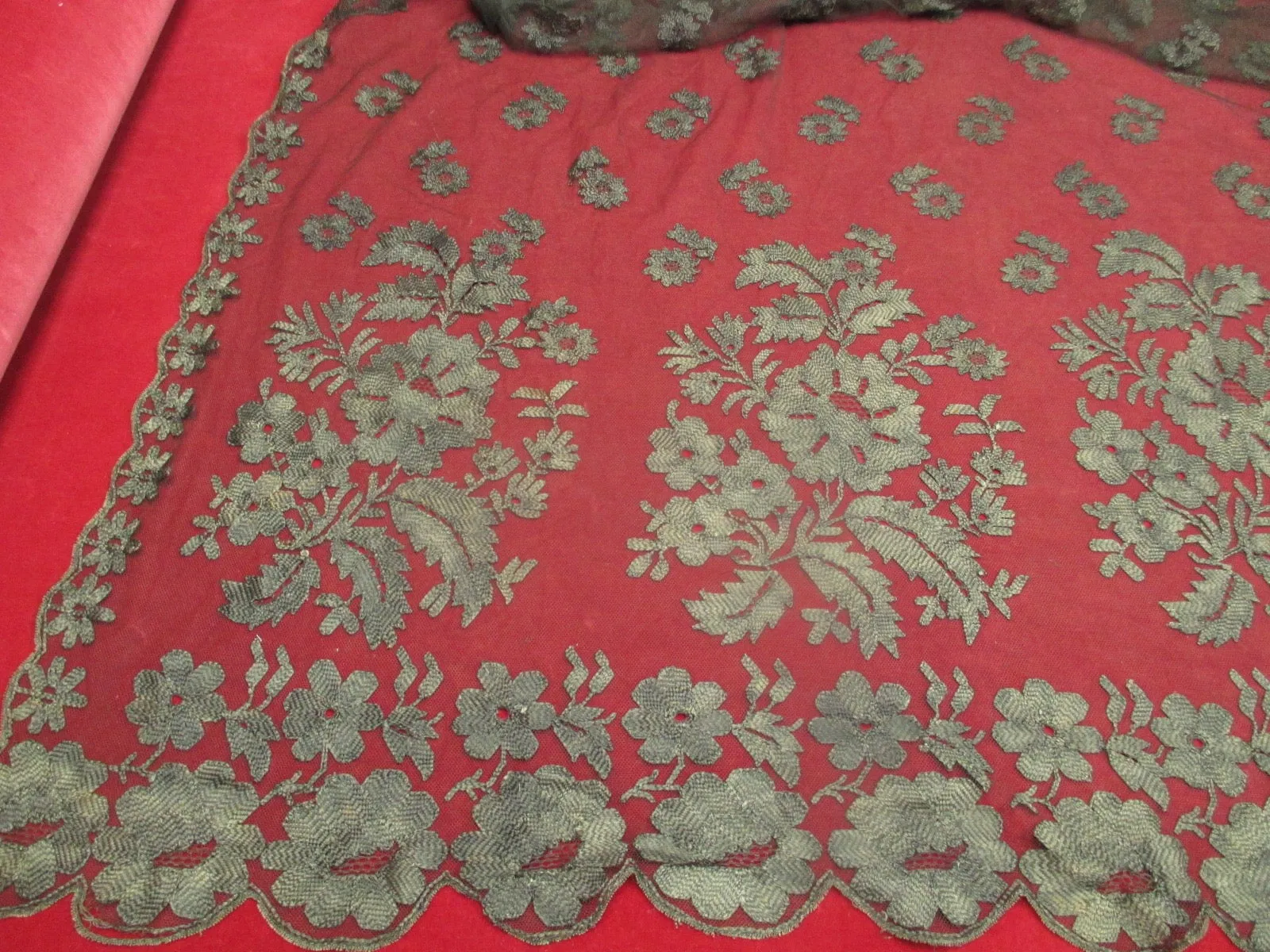 Antique Victorian Silk lace Bonnet veil
