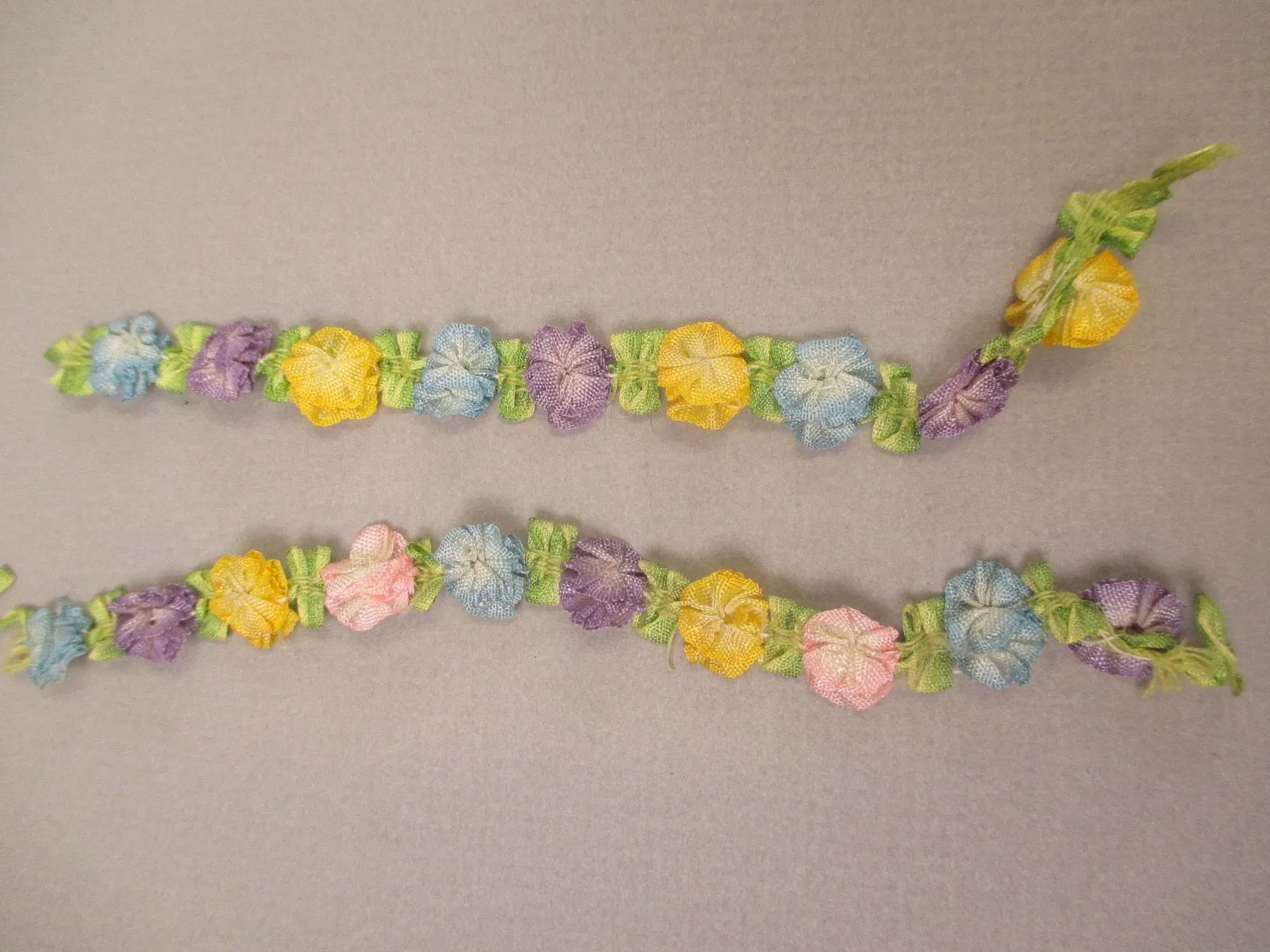 Antique victorian Silk Ribbon work ribbon Rose Rosettes set of 2