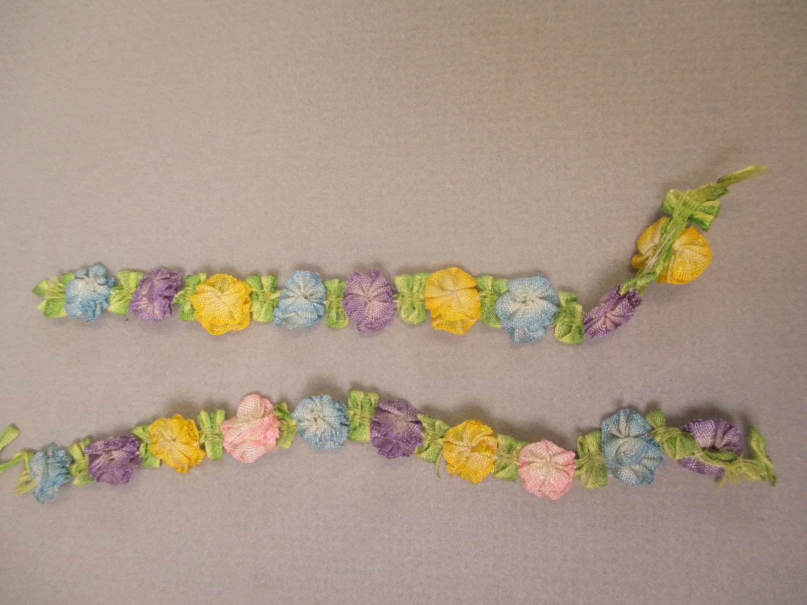 Antique victorian Silk Ribbon work ribbon Rose Rosettes set of 2