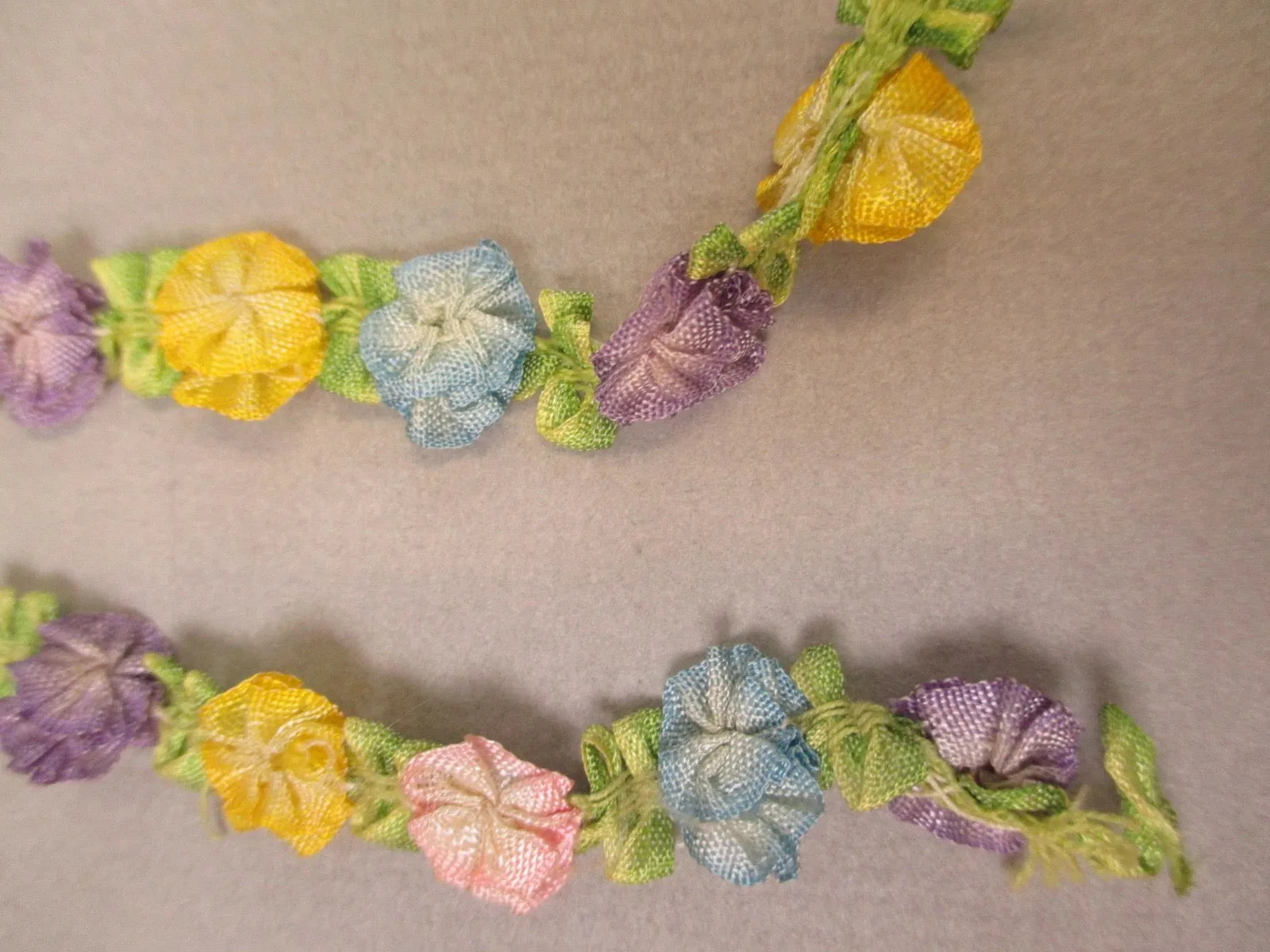Antique victorian Silk Ribbon work ribbon Rose Rosettes set of 2