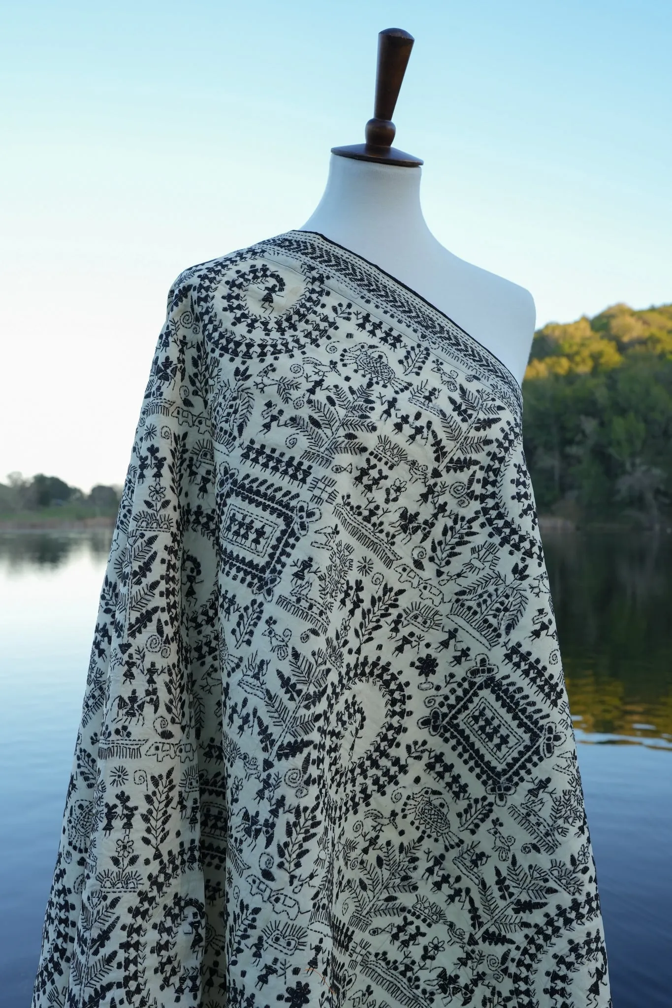 Black and white kantha dupatta