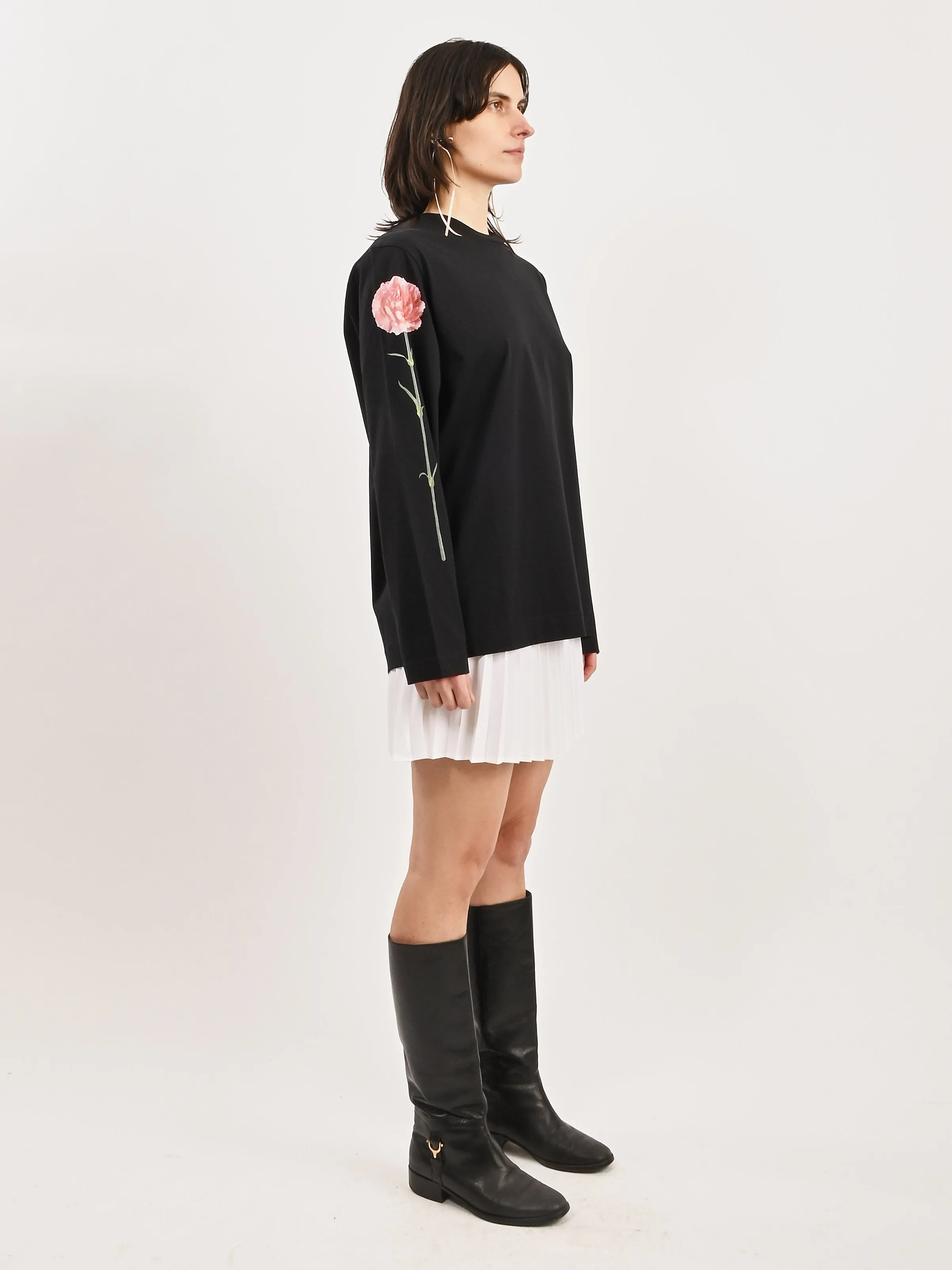 Black Carnation Print L/S T-Shirt
