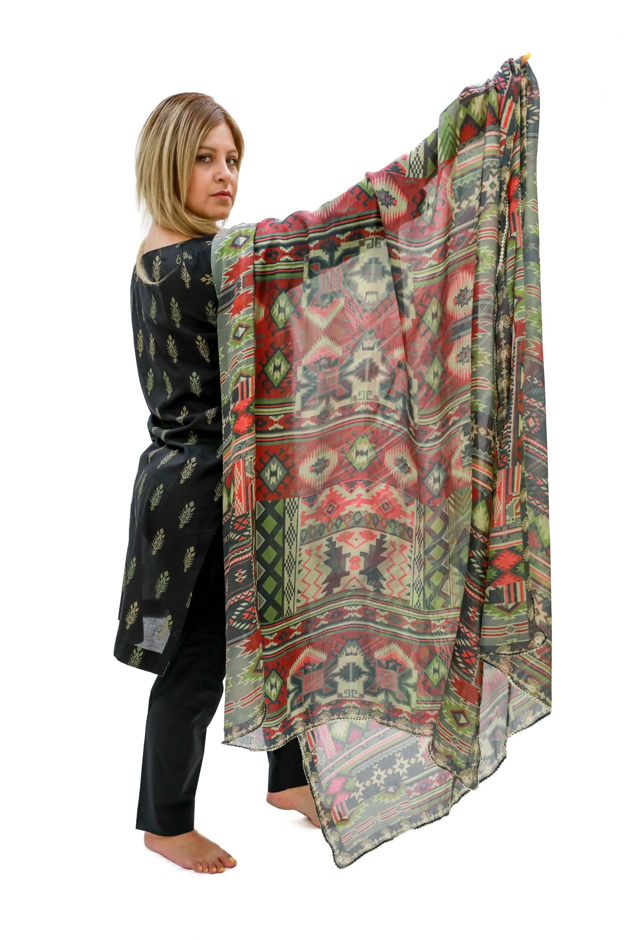 Black Lawn Print Salwar Kameez- Suit