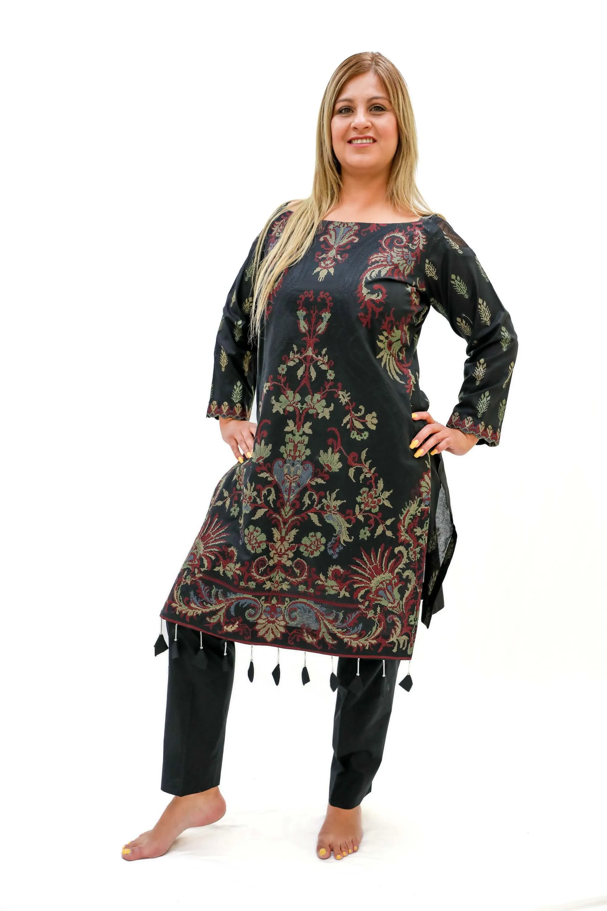 Black Lawn Print Salwar Kameez- Suit