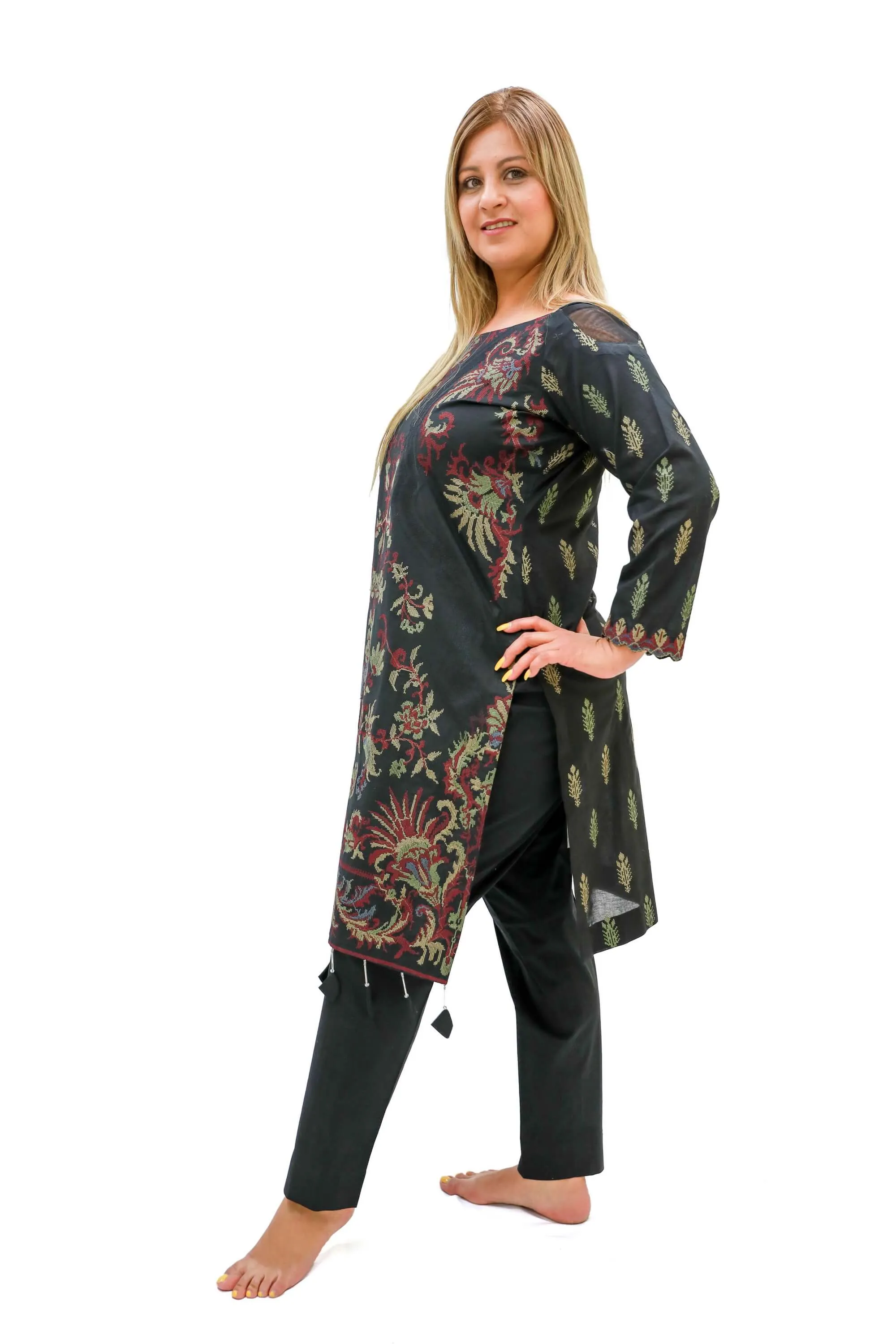 Black Lawn Print Salwar Kameez- Suit