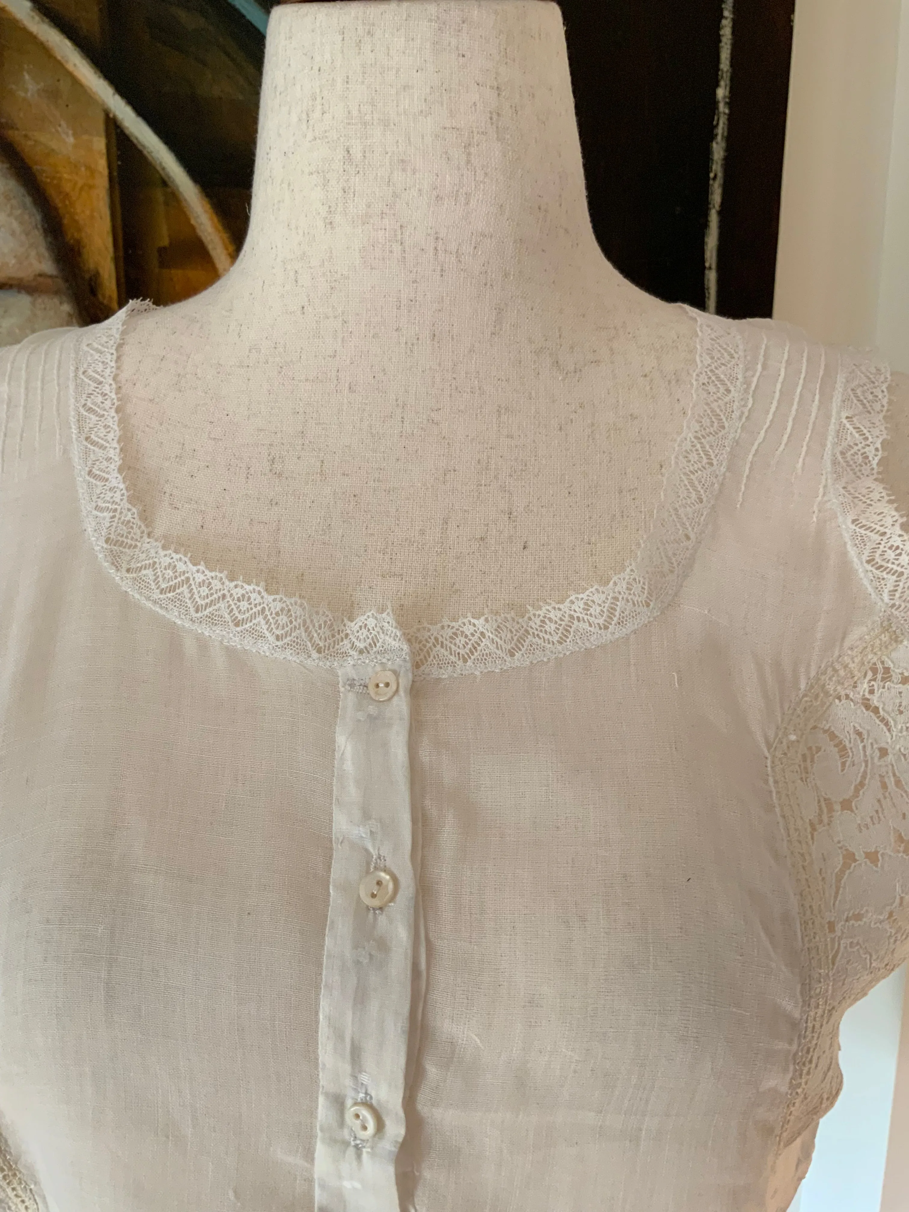 Blouse made with Antique Lace Apliques - Y2K - E10