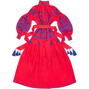 Boho style kaftan with embroidered horses