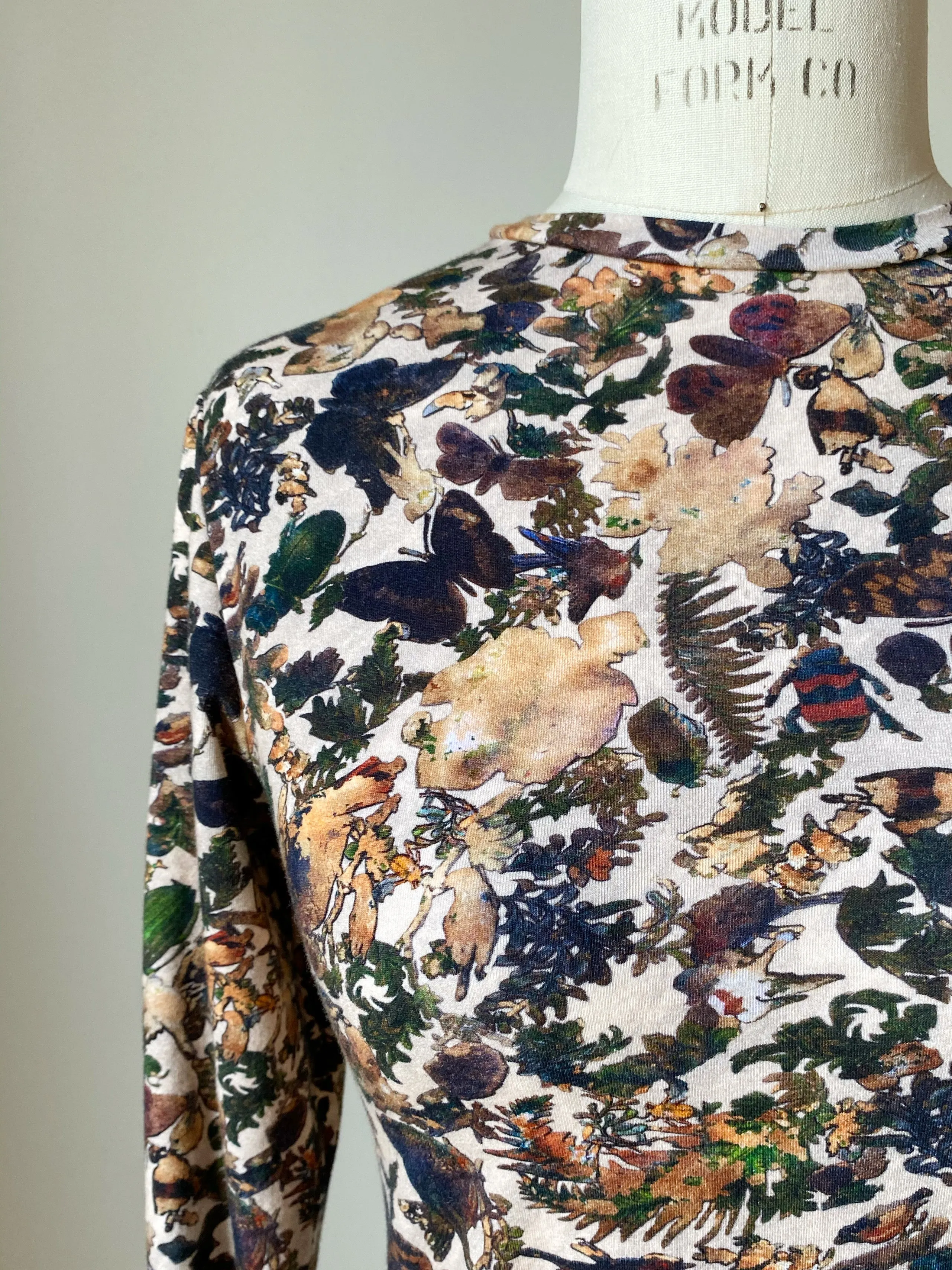 Ginger jar printed long sleeve jersey top