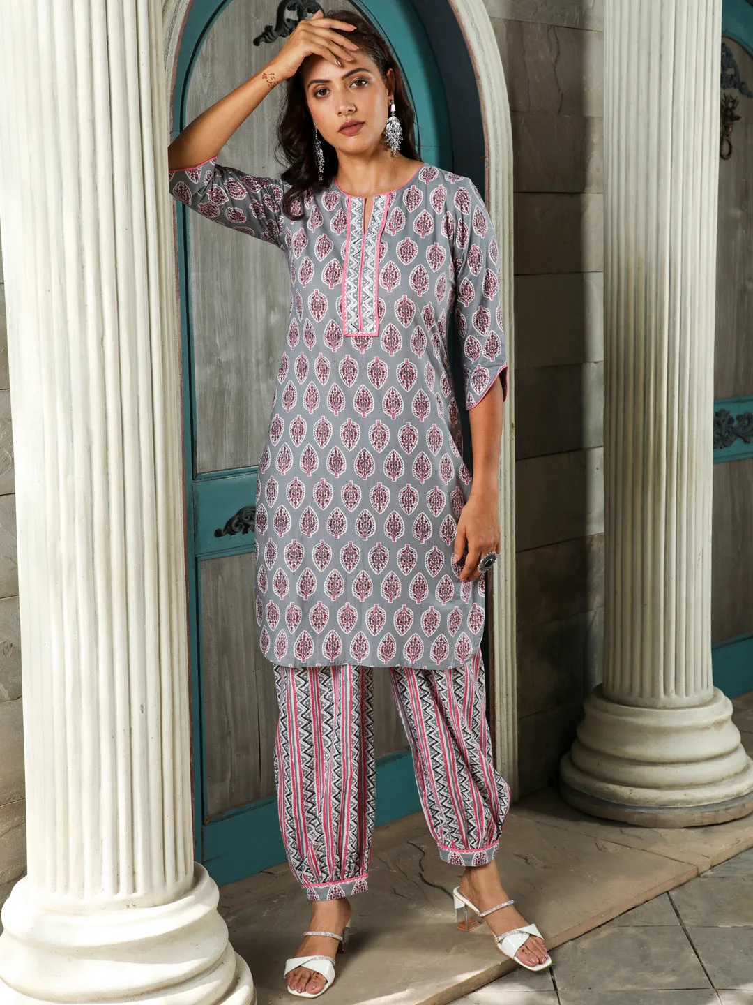 Grey Ethnic Motif Printed Straight Kurta With Zig-Zag Printed Afghani Salwar