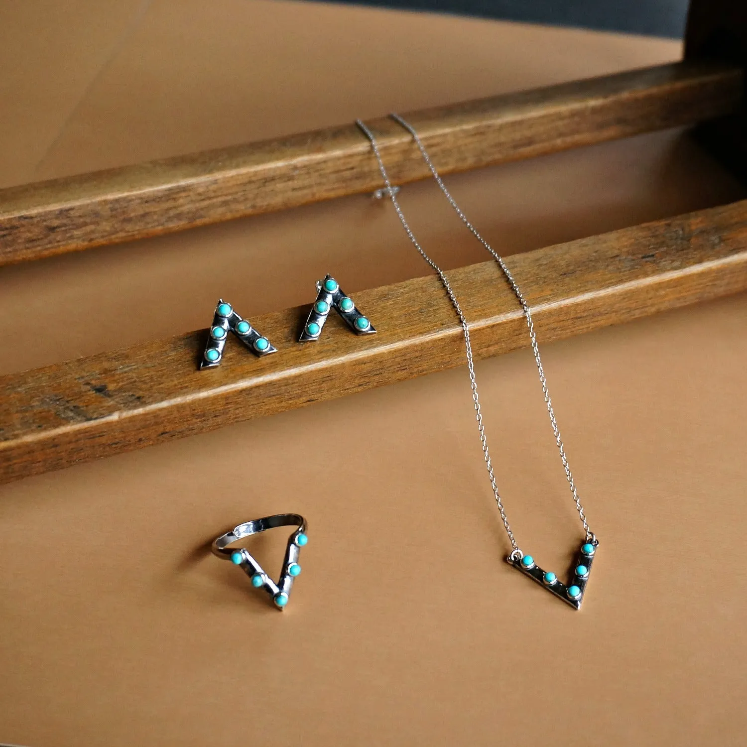 Jacy Stud Earrings
