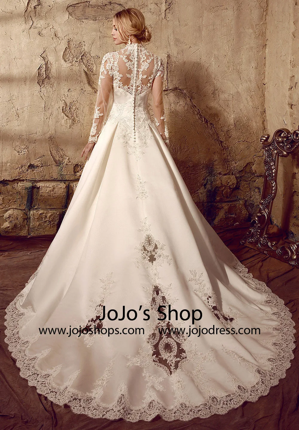 Long Sleeves Victorian Style Modest Lace Wedding Dress | HL1009