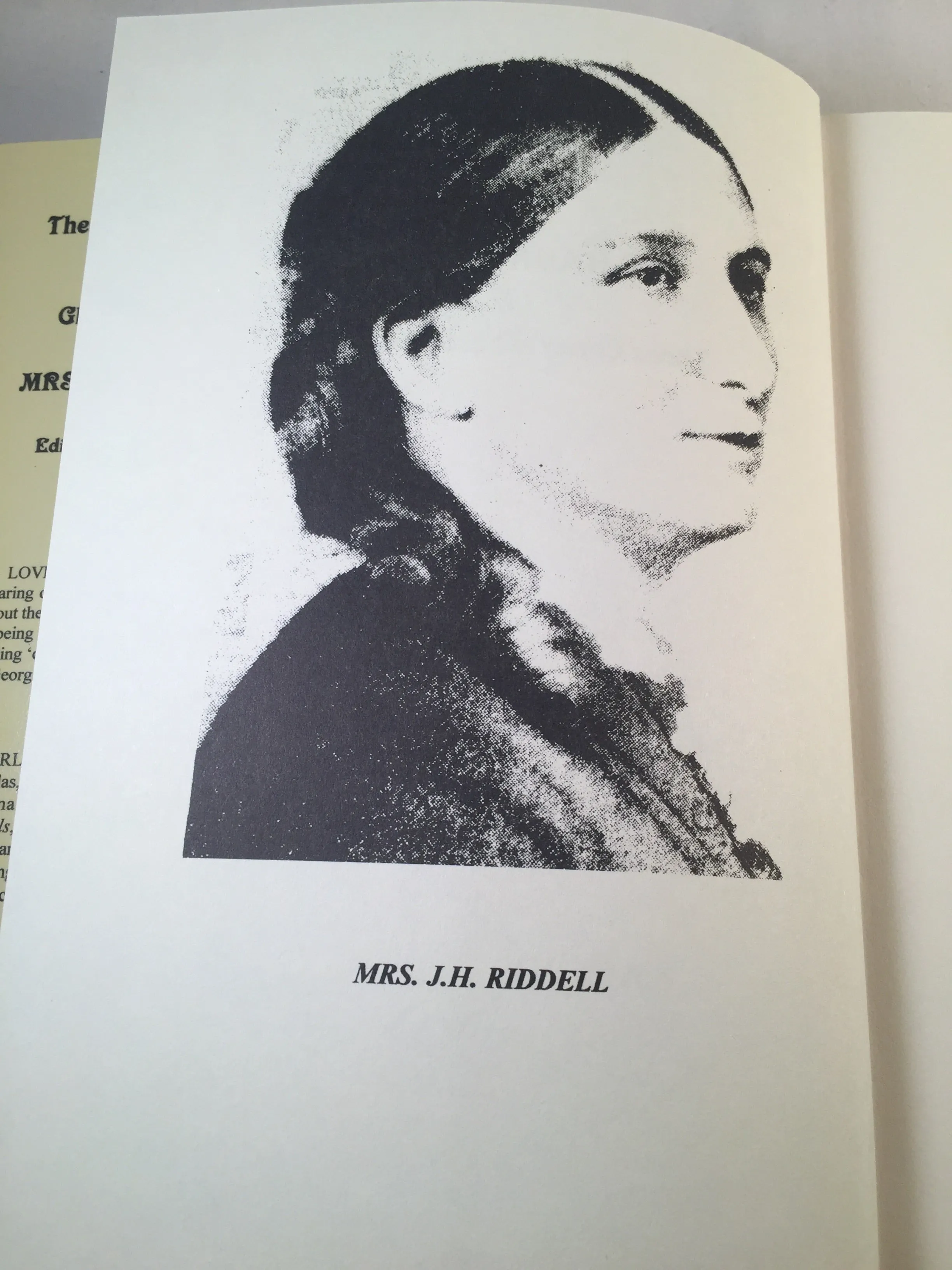 Mrs. J. H. Riddell - The Haunted River & Three Other Ghostly Novellas, Sarob Press 2001, Limited to 300 copies