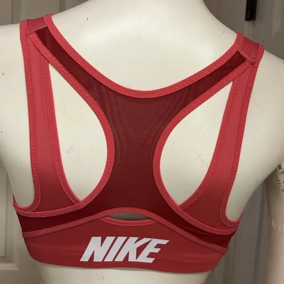 Nike Adjustable Athletic/Athleisure Sports Bra, NWT!