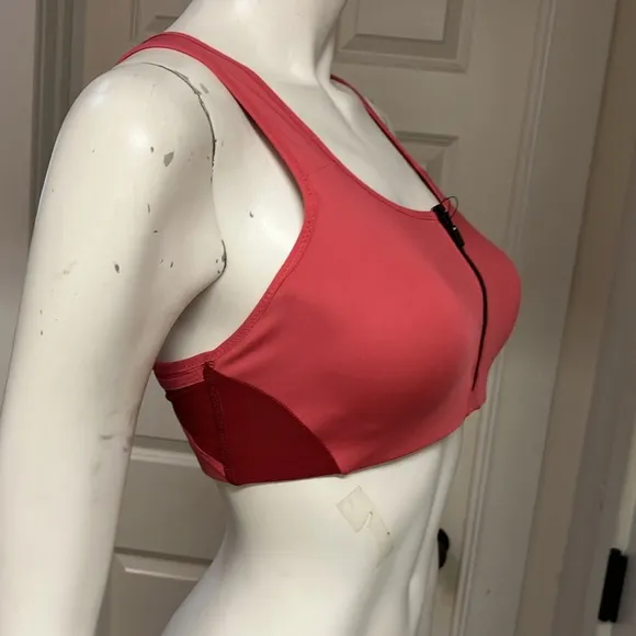 Nike Adjustable Athletic/Athleisure Sports Bra, NWT!