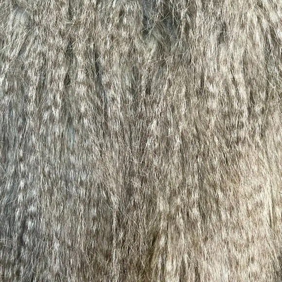 NWT Zara Basic Faux Fur Feather Waist Closure Mob Wife Lined Vest Size Large