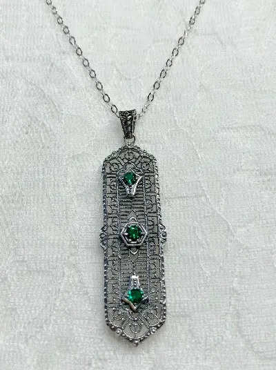 P197, 3 King Pendant, Fashionable Edwardian Jewelry Design#P197