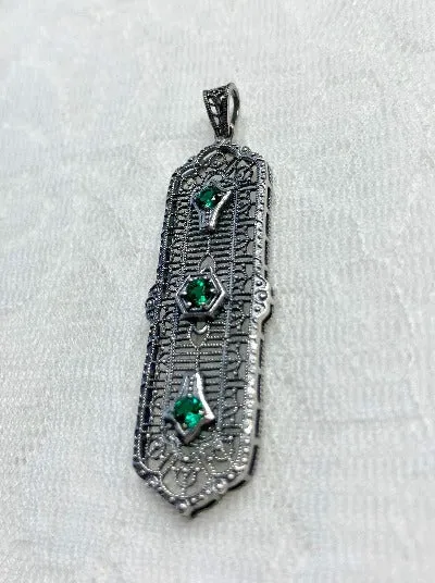 P197, 3 King Pendant, Fashionable Edwardian Jewelry Design#P197