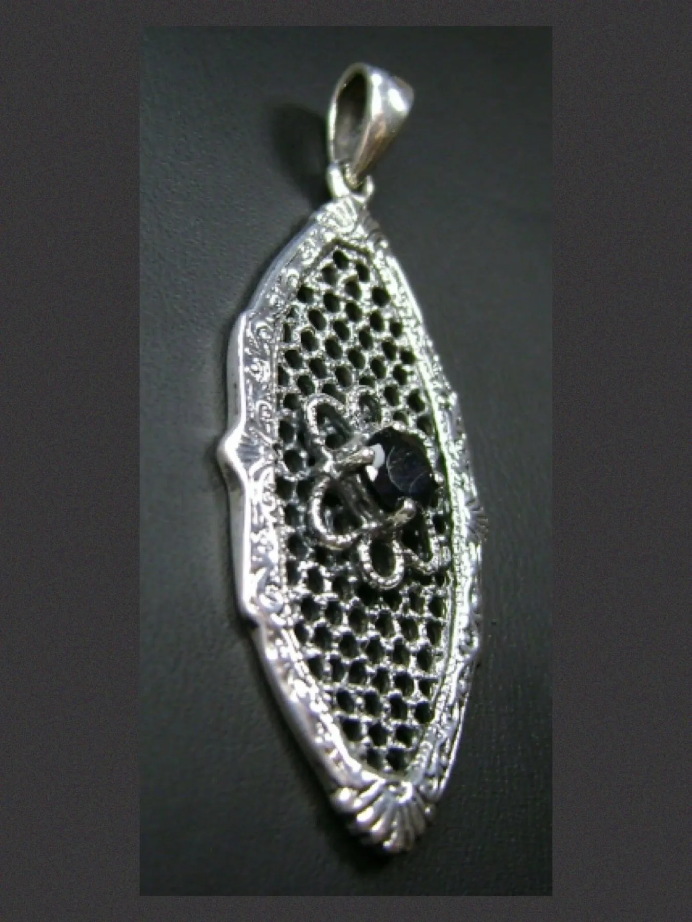 P20, Flower Star Pendant, Choice of Gemstone, Vintage-Style Necklace, Design#P20