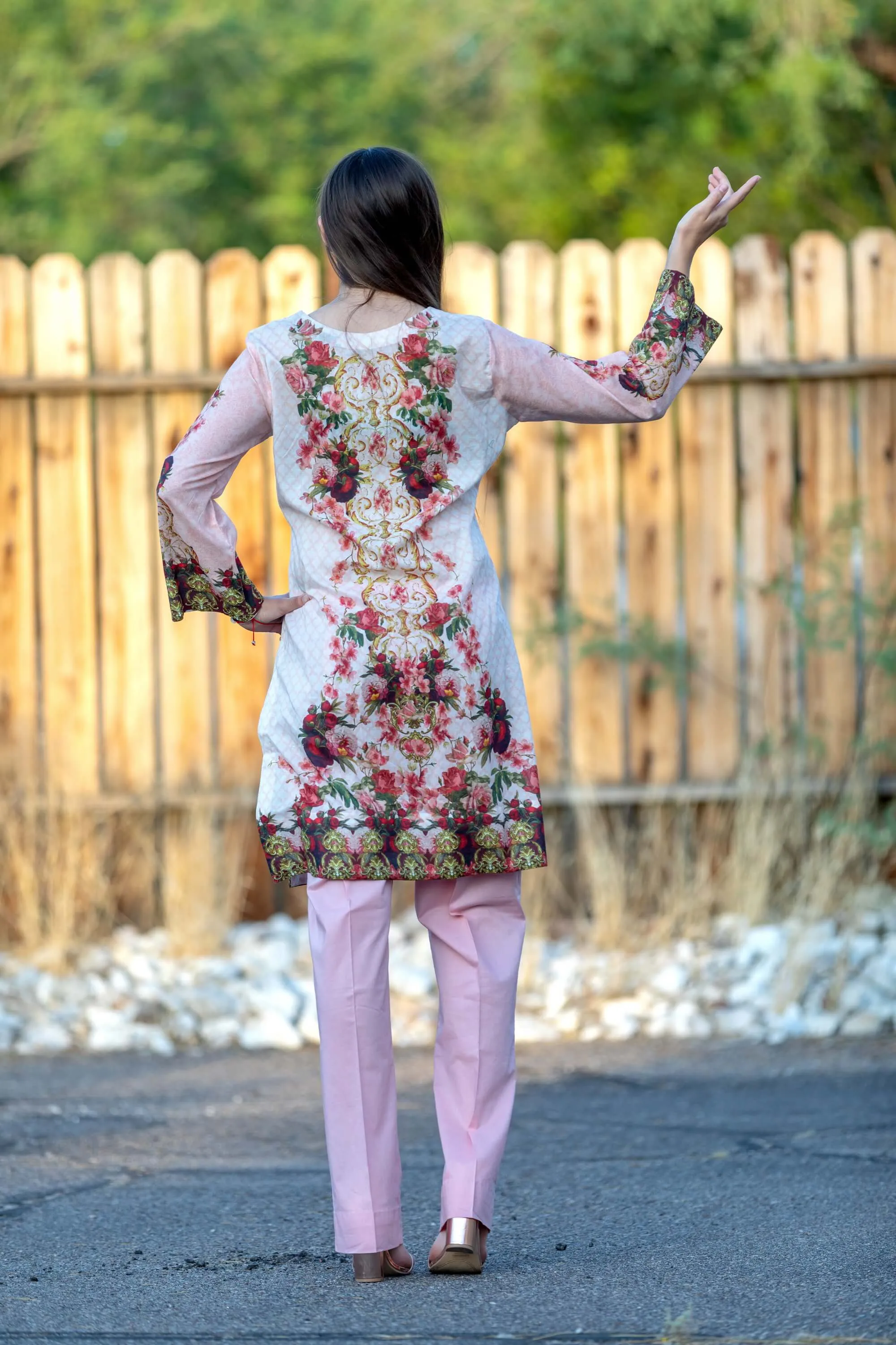 Pink Floral Print Salwar Kameez Suit