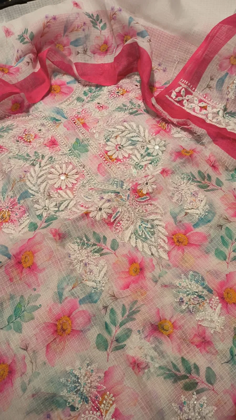 Pink-White Everyday Cotton Chikankari Kurti Set fabric