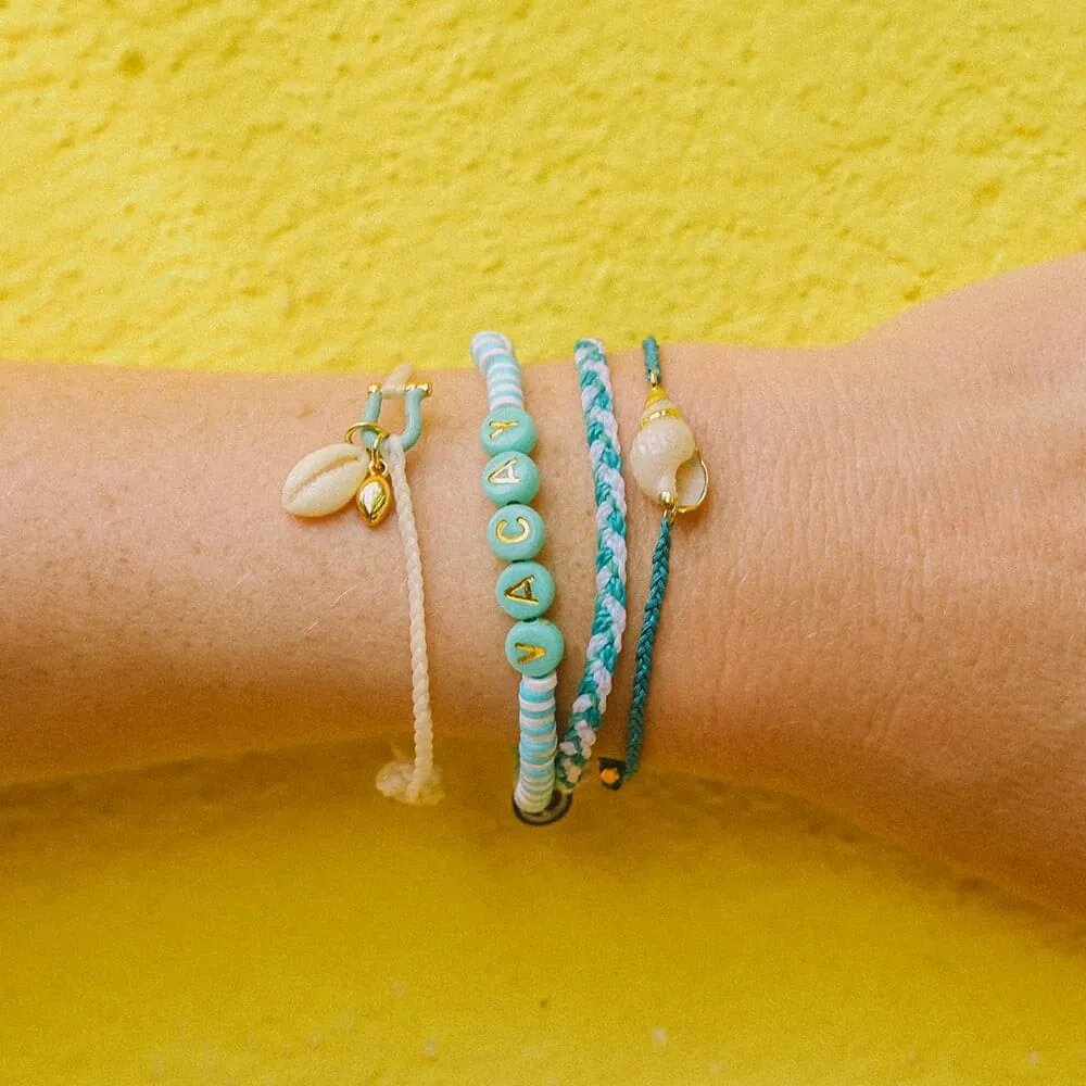 PURA VIDA BEACHSIDE BLUE SEASHELL CHARM BRACELET
