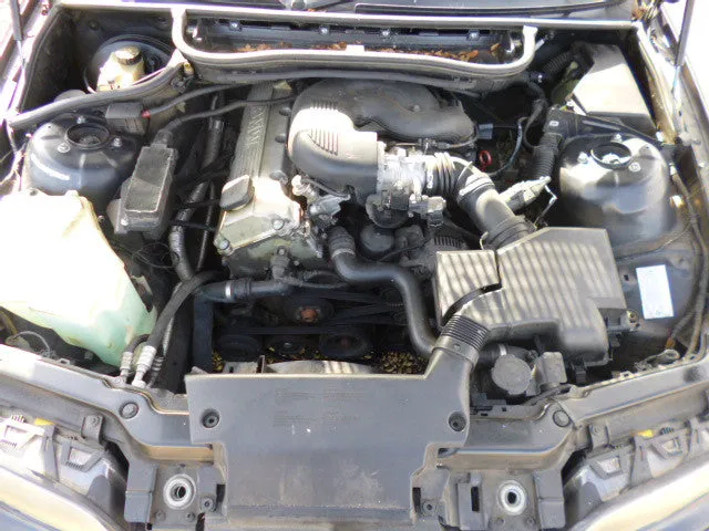 S2662 3' E46 Sedan 318i M43 AUTO 1998/10