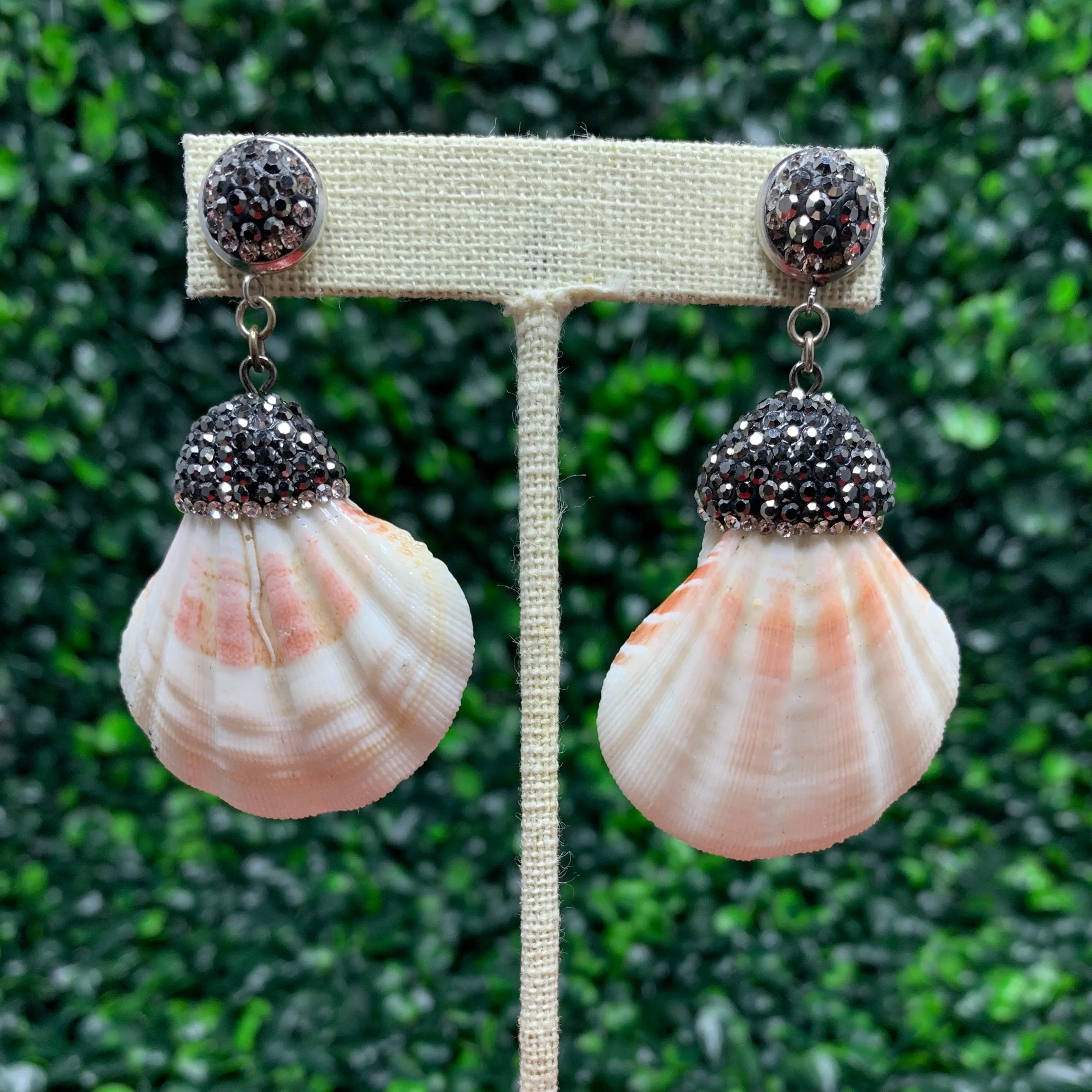 Sea Shells Embellished with Pave Crystals 220-38 | Erika Williner Designs