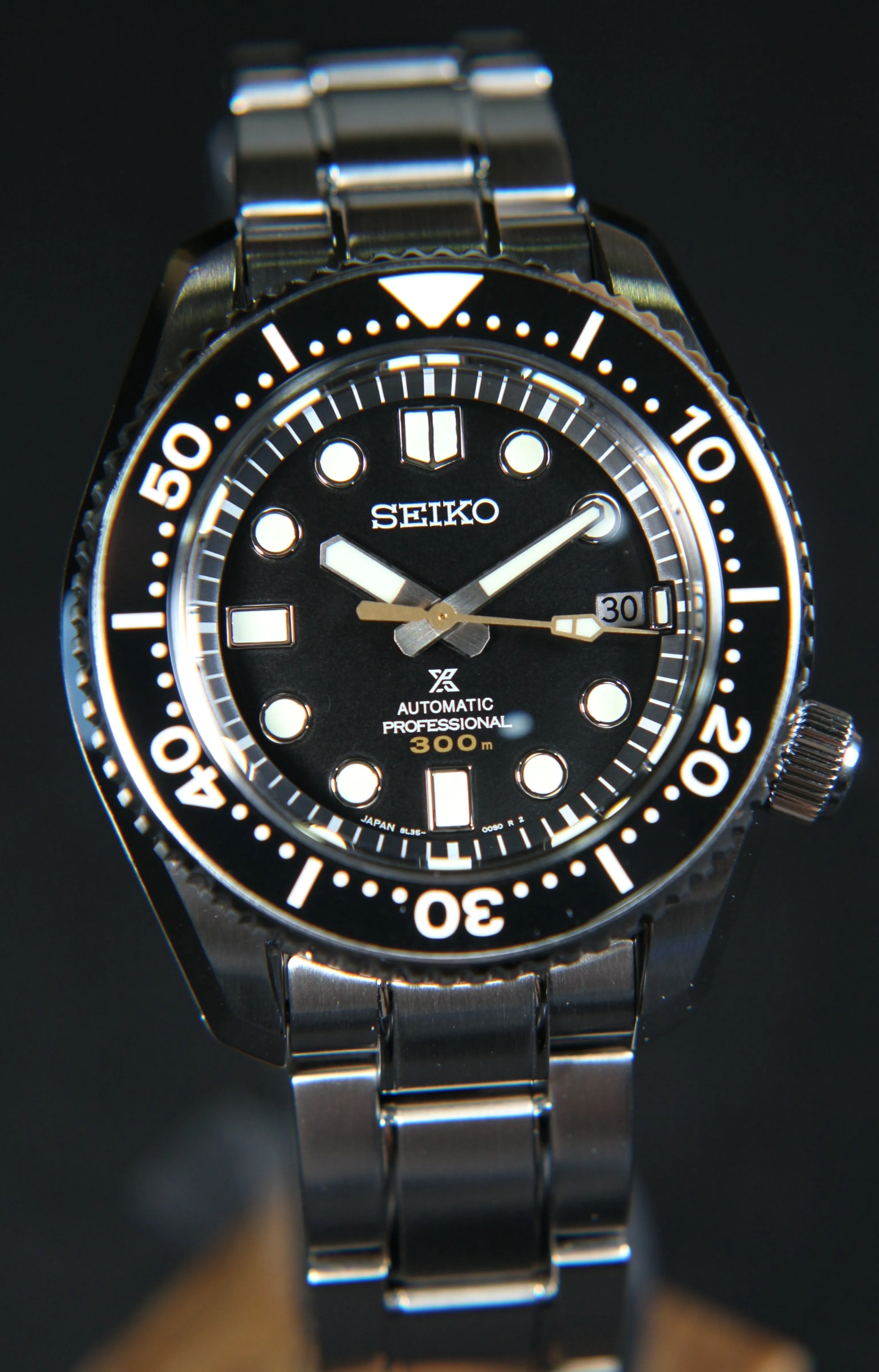 Seiko Prospex Marine Master Mechanical Automatic Professional 300M Diver MM300 SLA021