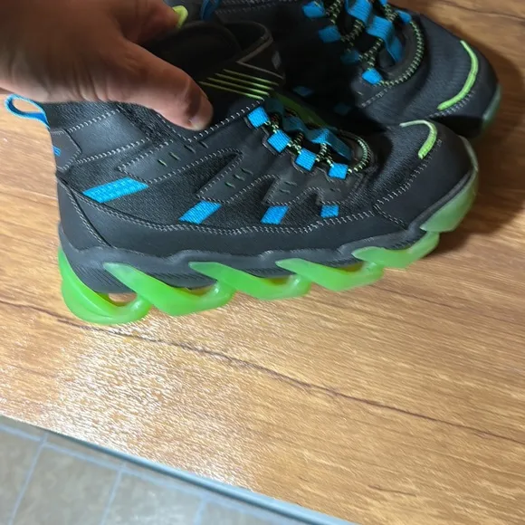 Skechers Little Boy &amp; Big Boy S Lights Mega Surge Lighted Boot size 5