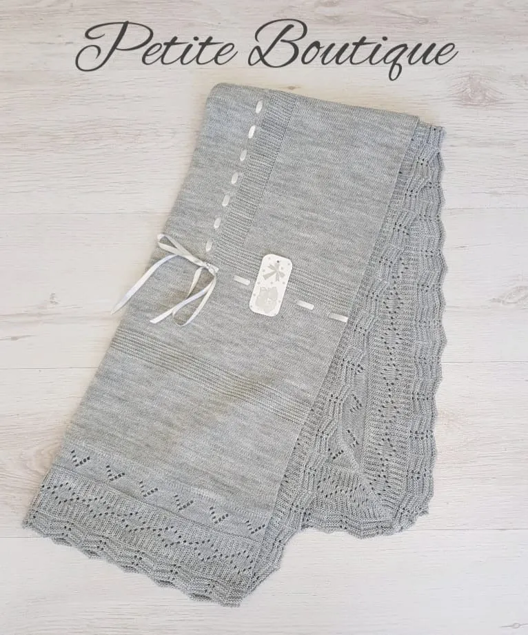 Spanish grey ribbon shawl