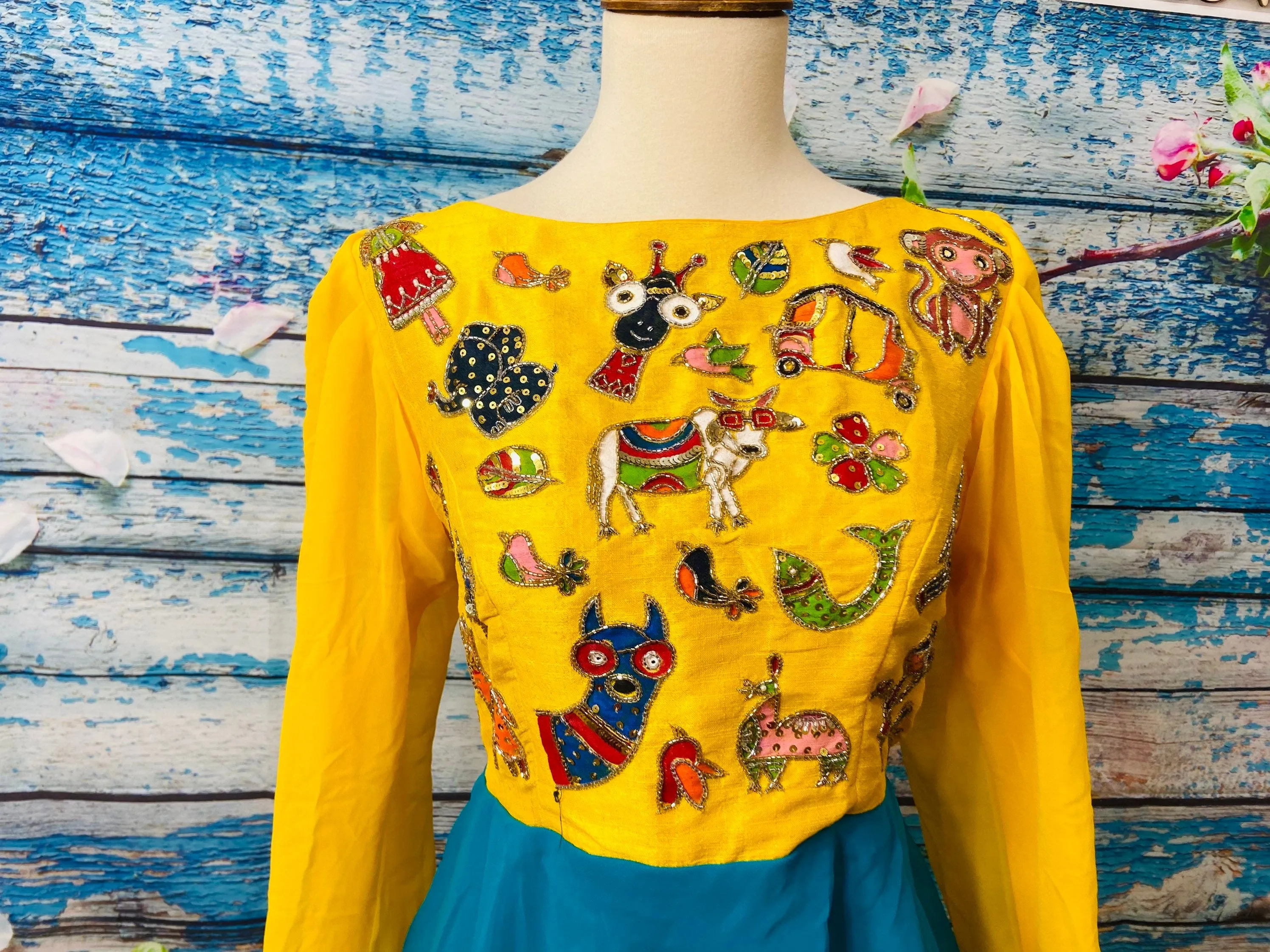 Teen Gown | indian kids dress | indian ethnic wear for kids | Indian kids traditional wear | Banarasi | Kanchi| Kalamkari | Patola |Bandhini