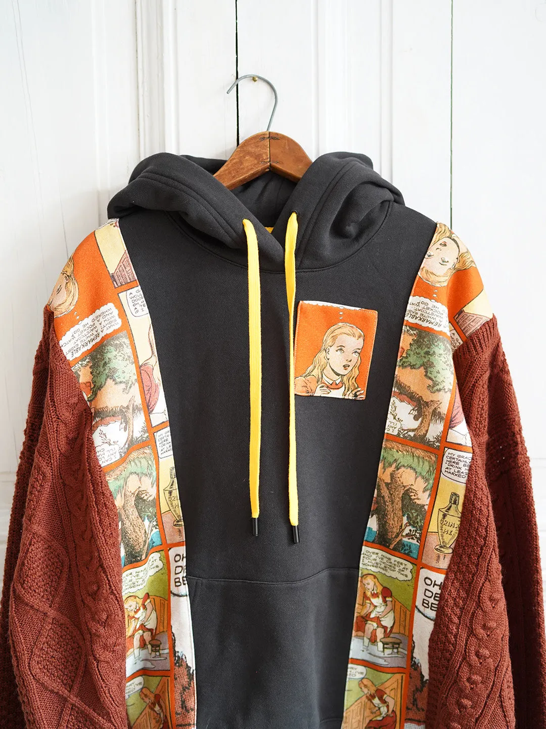 Unlogical Poem Fairy Tale Print Patchwork Knitted Hoodie
