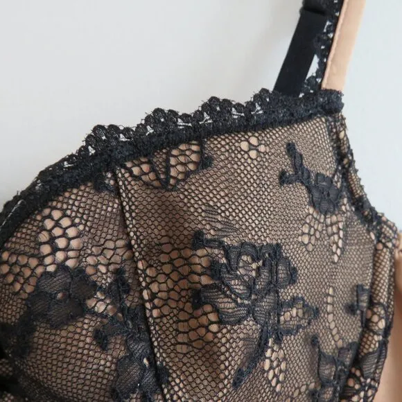 VICTORIA'S SECRET VERY SEXY Gold Black Lace Bustier Bra Goth Fairy - Size 34B