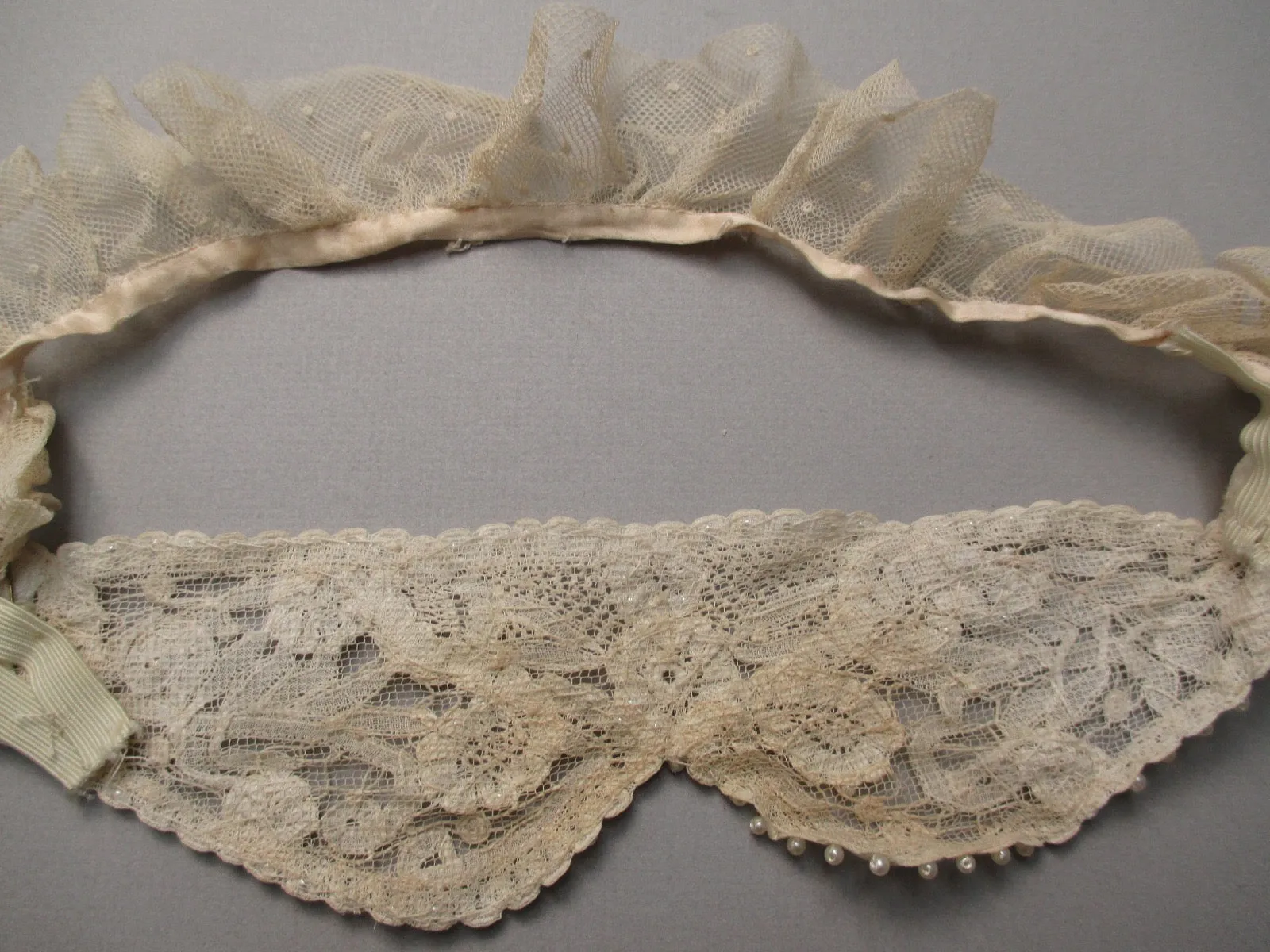 Vintage 20s bridal headpiece antique Brussels lace beaded