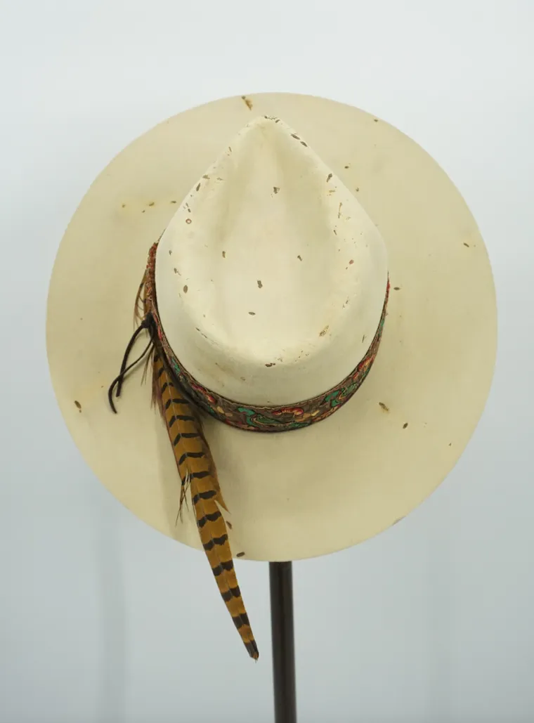 Vintage Distressed Hat Floral Bird Band 6-7/8